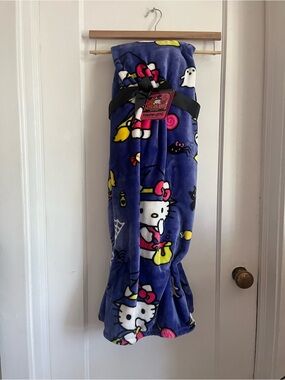 Hello Kitty Plush Halloween Witch Throw Blanket